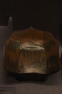 �δ����ʸ�Ȧ����