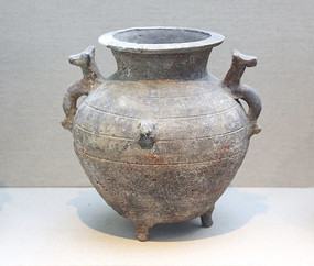 �����޶��չ�