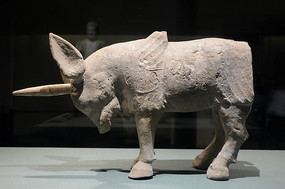 ��κ����ٸ