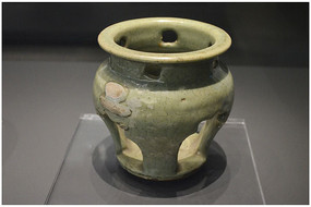 ��������͸��¯