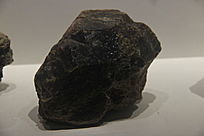 ɽ�����ɷ�ɽʯ