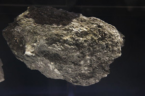 �Ĵ����غ���ĸ