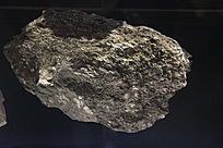 �Ĵ����غ���ĸ