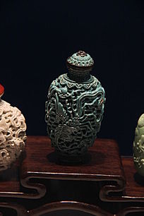 �����ʯ���Ե������ƴɱ��̺�