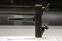 �������ӥ