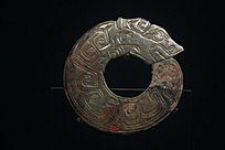 �̴������