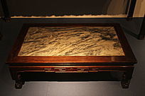 �������ľ����ʯ���Ŀ���