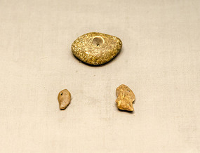 ��������