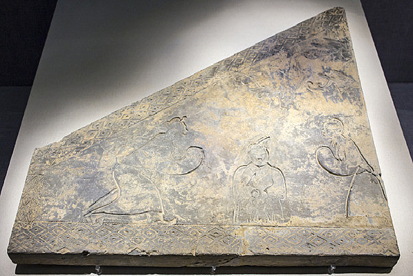 �������������ש