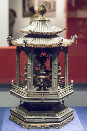 ����������̳��