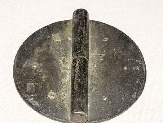 ���ϵ�ͭ��