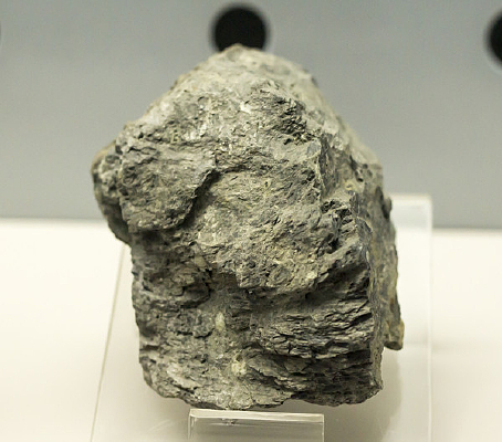 ����ͨ��ʯ