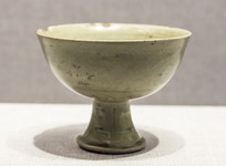 Ԫ��������Ƕ���ܸ��㱭