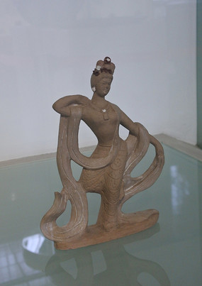 ��Ů����