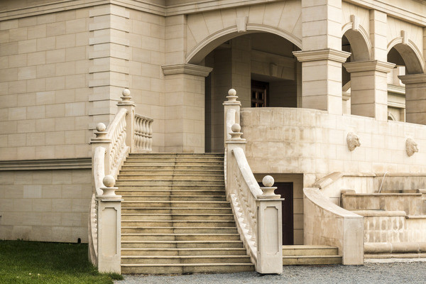 ŷʽ����¥��