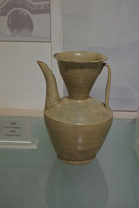 �մ�˫��ƺ�