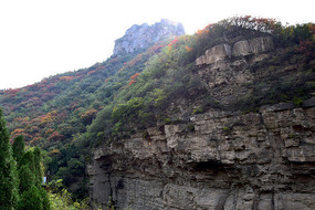 ��ɫ��ɽ��������Ӱ