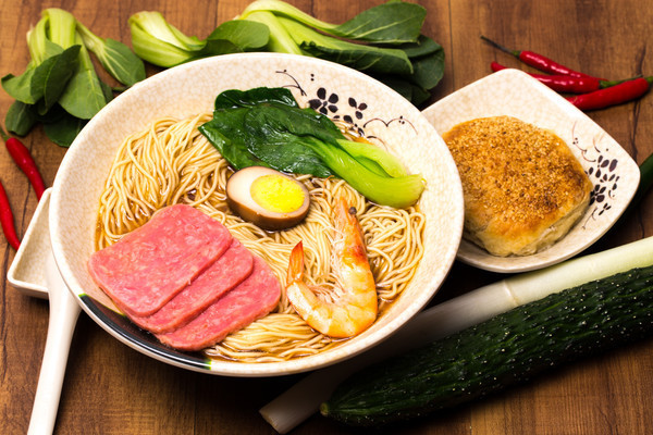 ����Ϻ����