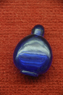 ��ɫ������ƿ���̺�