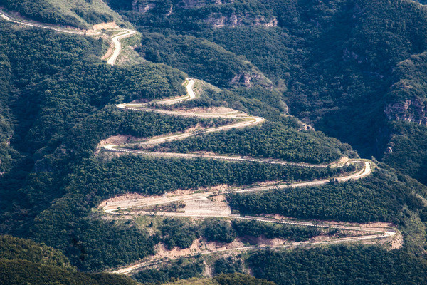 �ٻ�ɽ���·