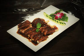 �ڽ�����