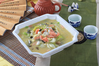 ���ո�ײ���