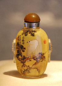 ��������Ʒ�ڻ���ӥ���̺�