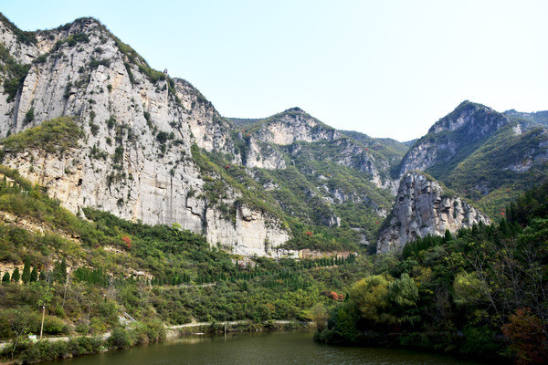 ��Ȼ����֮ɽ