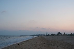 ��ɫɳ̲Ϧ����