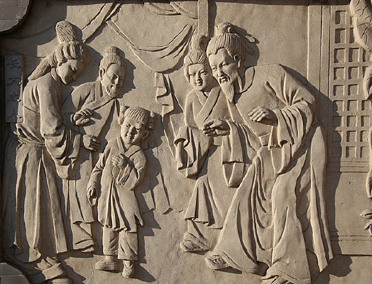 ��Ů���ڿ̳������