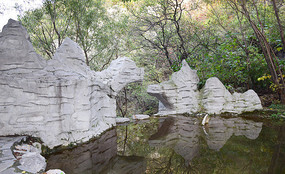 ��ɽ��ˮ�еĵ�Ӱ