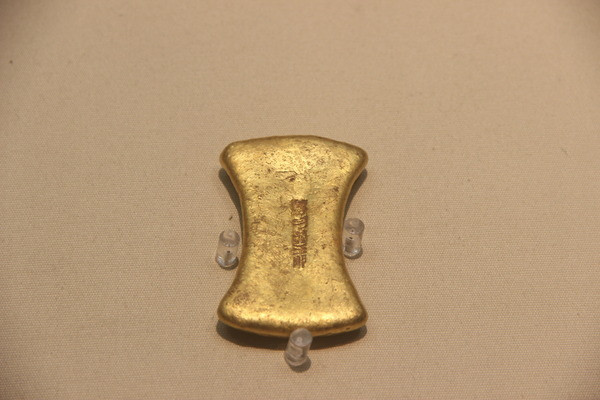 ���ν���