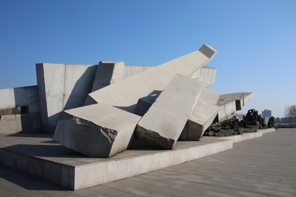 ���͵���