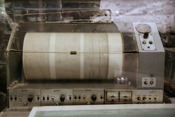 �����¼��