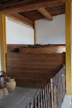 �Ŵ���������