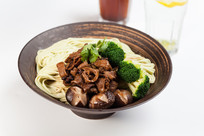 �������ʳ���