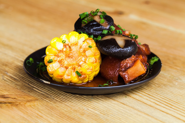 ����±����