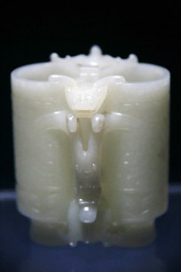 �����������ӥ���Ʊ�