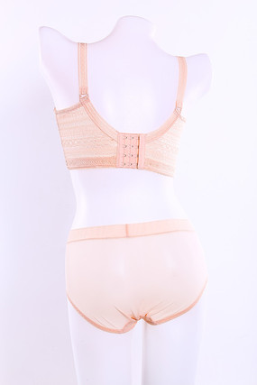 ����ε�Ůʿ���±���