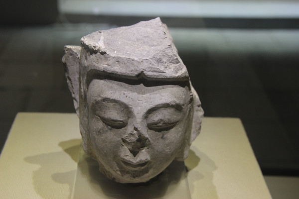 �ƴ�����ͷ��