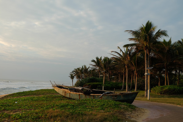 ����ɳ̲��С��