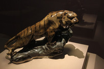 ������ɽ������