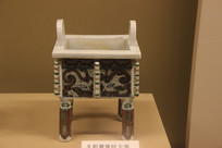 �������������Ʒ���