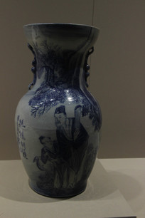 �໨�ٺ�����ͼ˫ʨ��ƿ