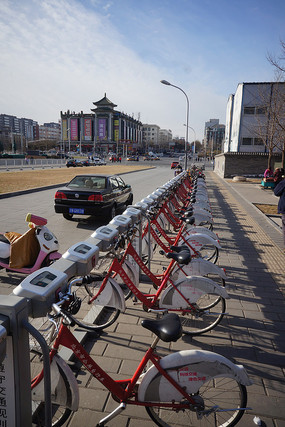 ������ͷ�Ĺ������г�