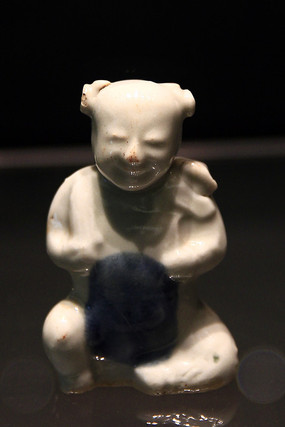 �����໨Ůͯ������