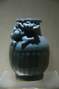 ������ȪҤ�����ƿ