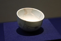 Ԫ�������С��