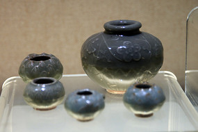 Ԫ��ȪҤ���ӡ��С��