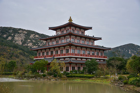 ���ӷ�ѧԺ�վ���